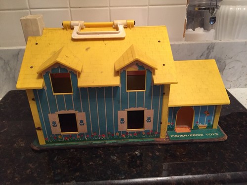 Fisher Price Little People And Houses