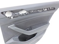 VW Passat 3G B8 14-19 Kombi Türverkleidung Türpappe Rechts Hinten Titanschwarz VW Passat 3G B8 14-19 31.01.2018... Vorschau 4