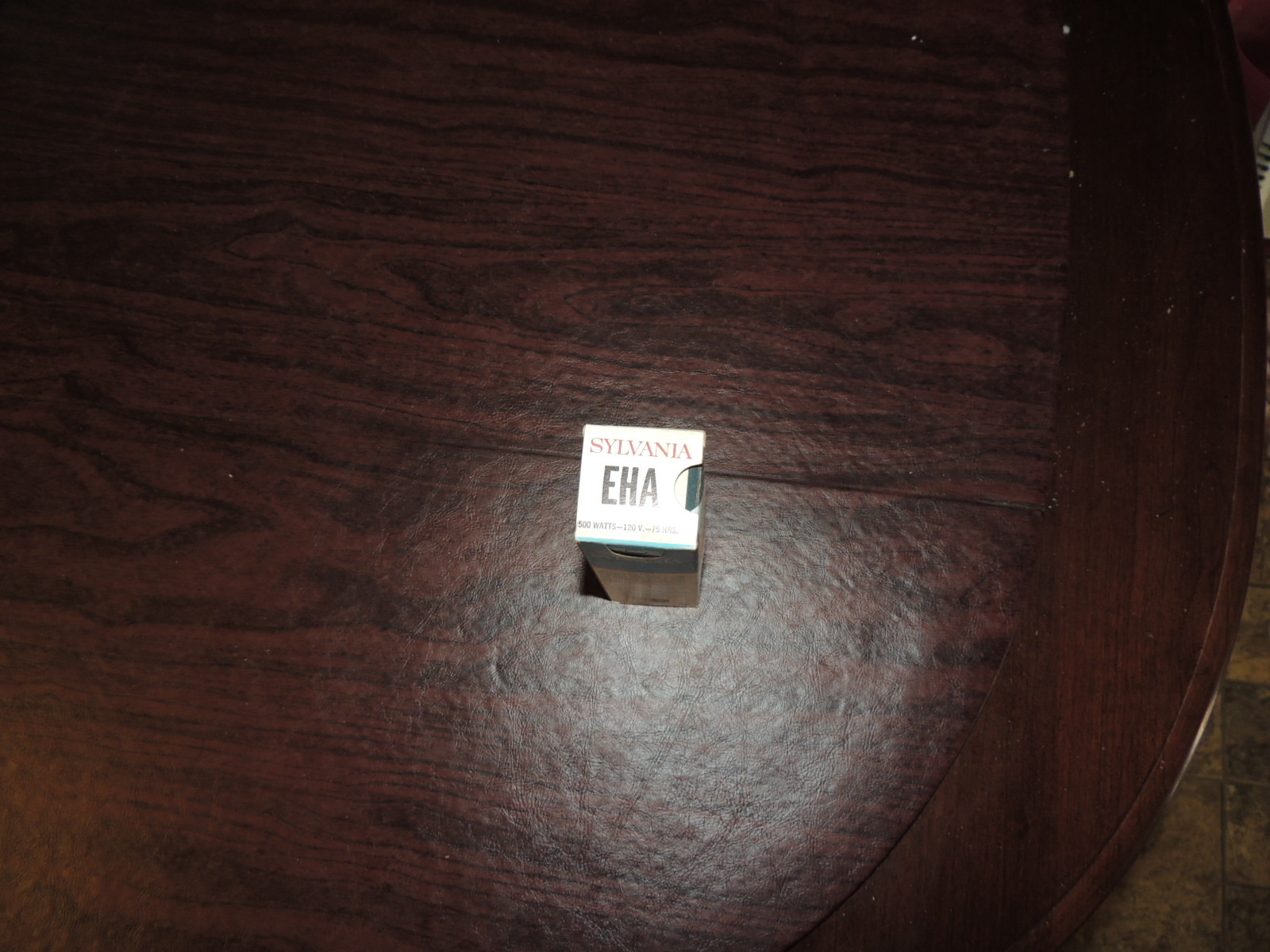 SYLVANIA EHA PROJECTOR LAMP bulb 500 WATT NEW OLD STOCK