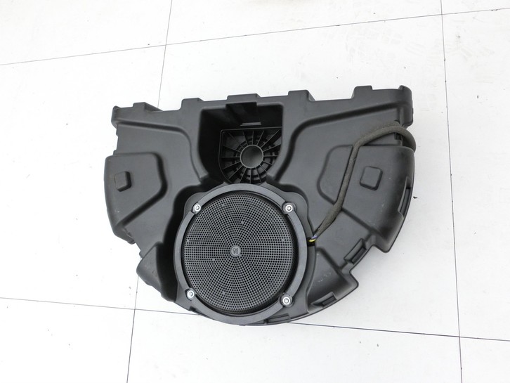 Ford Fiesta VII 17-21 Lautsprecher Subwoofer Ford Fiesta VII 17-21 12.07.2017 H1BT-19A067-AA gebraucht Vorschau 2