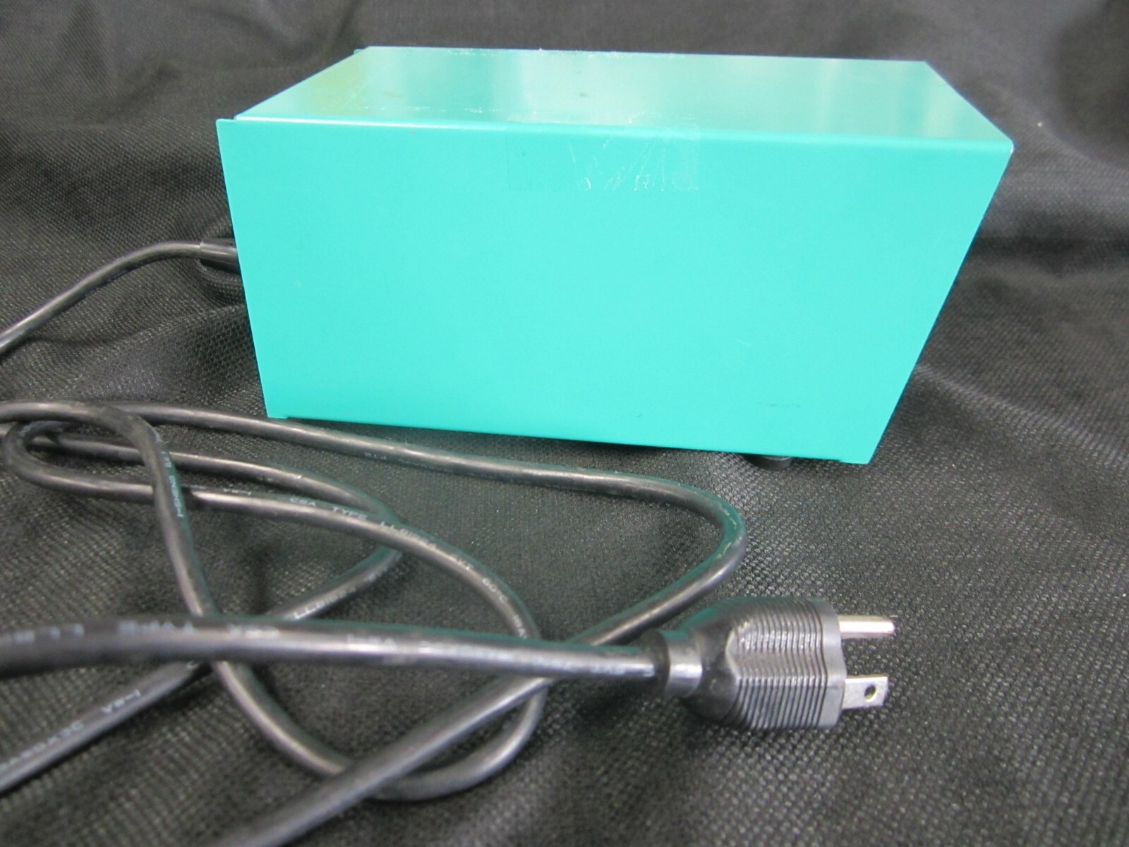 Sargent-Welch AC/DC power inverter Model S-30970-10