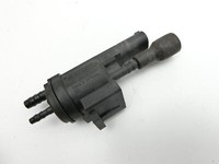 Mercedes W212 E200 09-13 2143 100KW Membranpumpe Ventil Druckventil Mercedes W212 E200 09-13 03.11.2010 A0025401497... Vorschau 2
