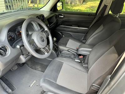 image 4 of interior