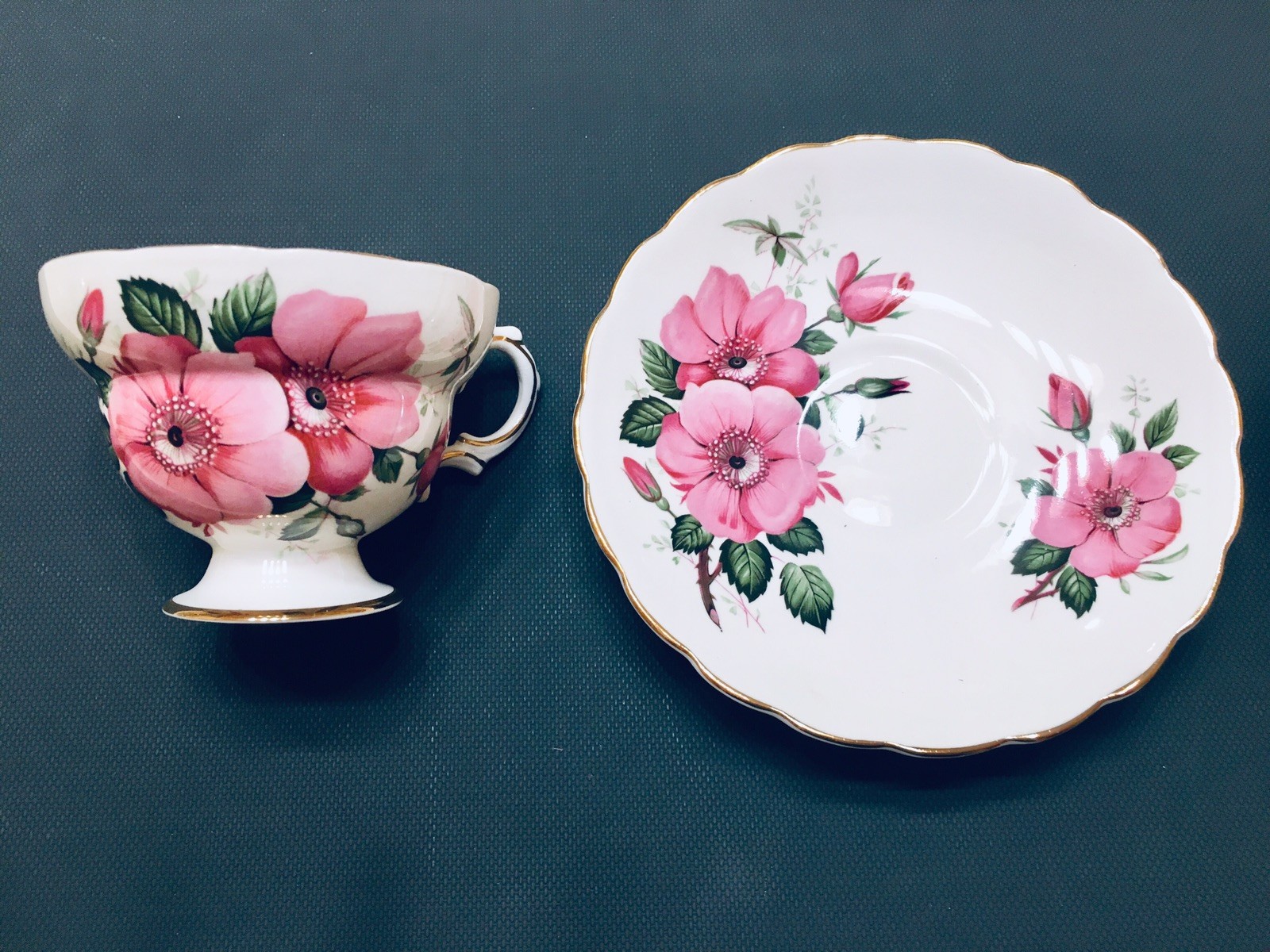 VTG Rosina PINK English Roses Gilded Fine Bone China Footed Teacup Saucer