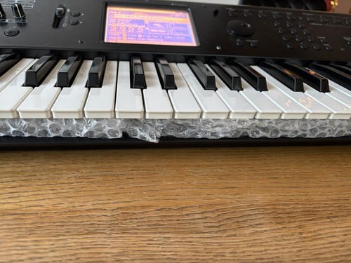Korg M50-61 61-Key Keyboard Synthesizer Music Korg M50-61 61-Key Keyboard Synthesizer Music