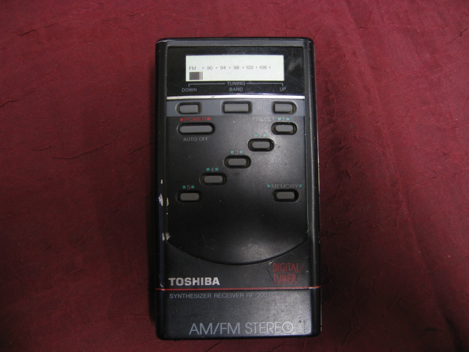 Taz ラジオアラーム時計 TOSHIBA Amazon.co.jp: 木製電波時計,多機能レトロベッドサイドラジオ