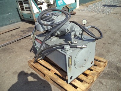 Auxiliary Hydraulic Pump/ Teco Electric & Machine 3 phase induction motor