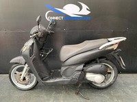 HONDA SH 125 SPARES OR REPAIR PROJECT SCOOTER