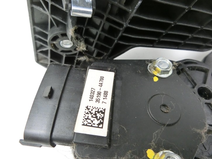 KIA Carens RP IV 13-19 CRDi 1,7 100KW Gaswertgeber Gaspedal KIA Carens RP IV 13-19 29.08.2014 35190-4A700 gebraucht Vorschau 5
