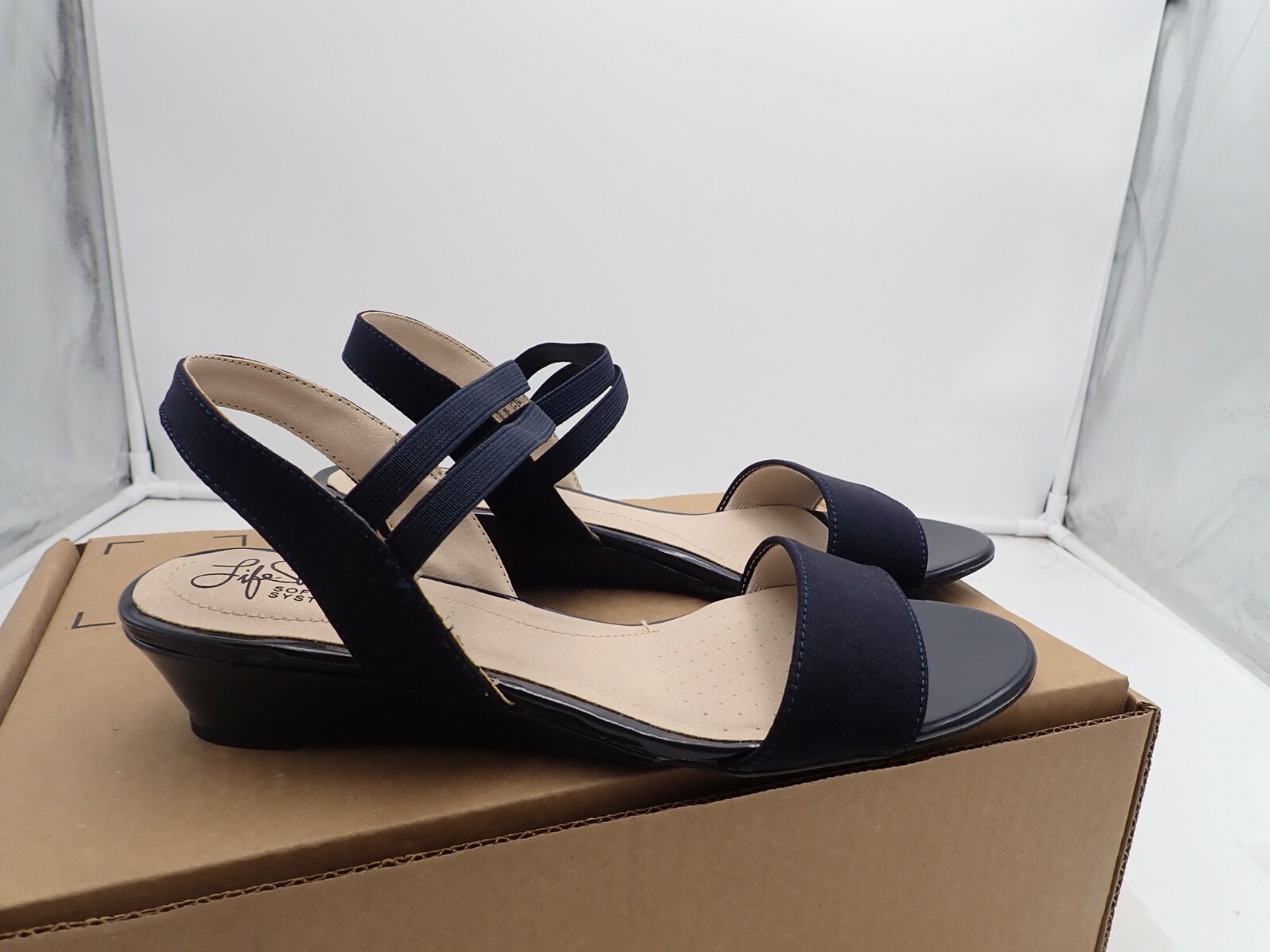 life stride navy sandals