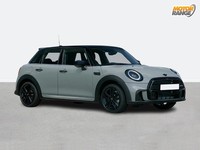2022 MINI Hatchback 1.5 Cooper Classic 5dr Hatchback PETROL Manual
