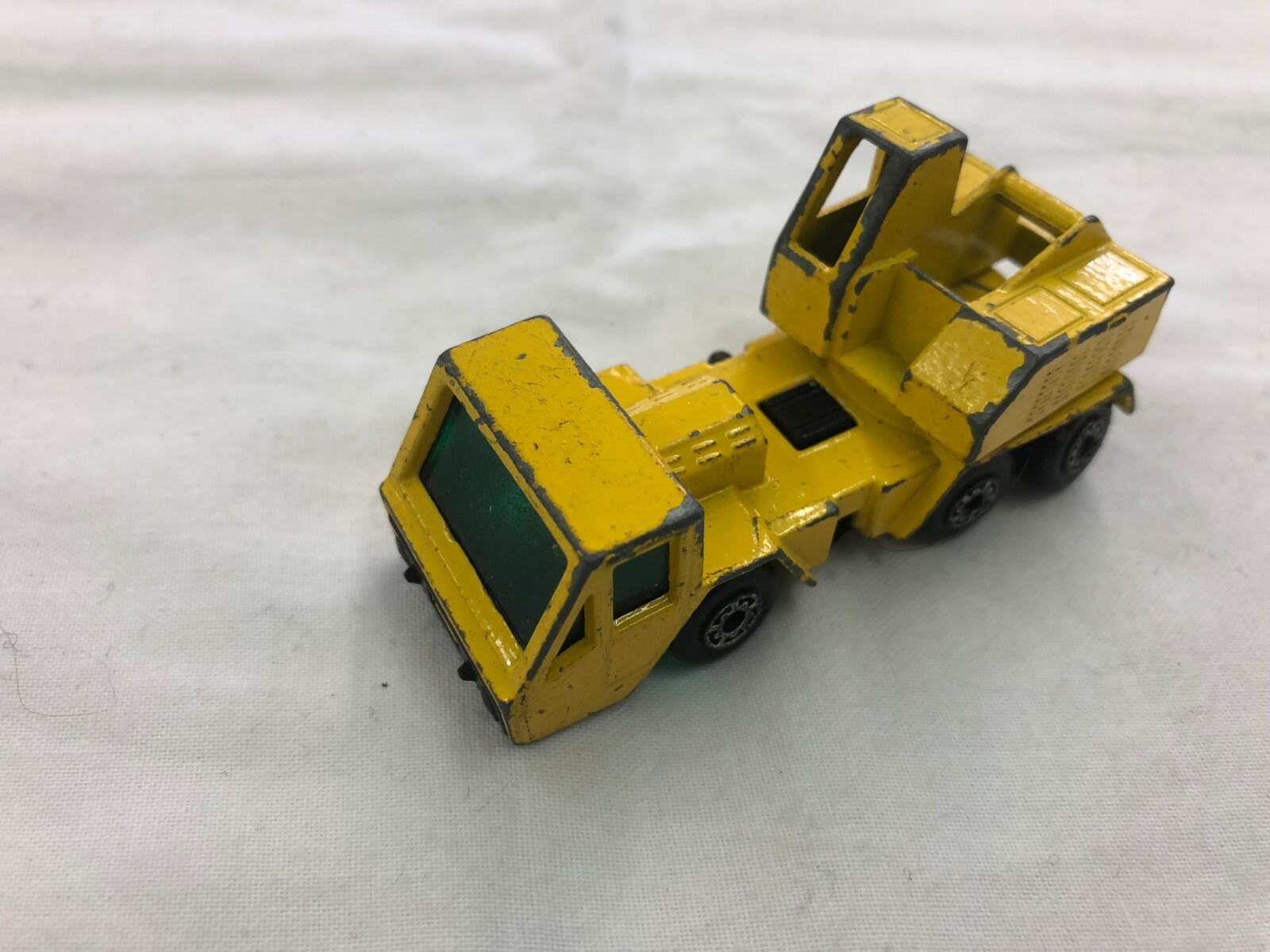 Matchbox Superfast No. 49 Crane Truck 1976 Lesney Made in Matchbox Superfast No. 49 Crane Truck 1976 Lesney Made in