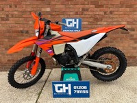 2024 KTM EXC 300 - 87 HOURS - 2 OWNERS - VERY GOOD CONDITION 300EXC