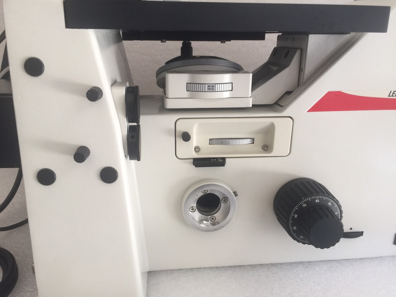 LEICA DM IRB DMIRB Inverted Modulation Contrast Microscope - MAKE AN OFFER!!!