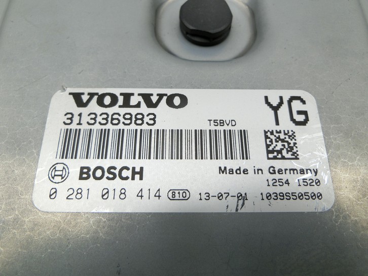 Volvo V40 II 12-16 D3 2,0 110KW Steuergerät ECU für Motor Motorsteuergerät Volvo V40 II 12-16 26.08.2013 31336983... Vorschau 2