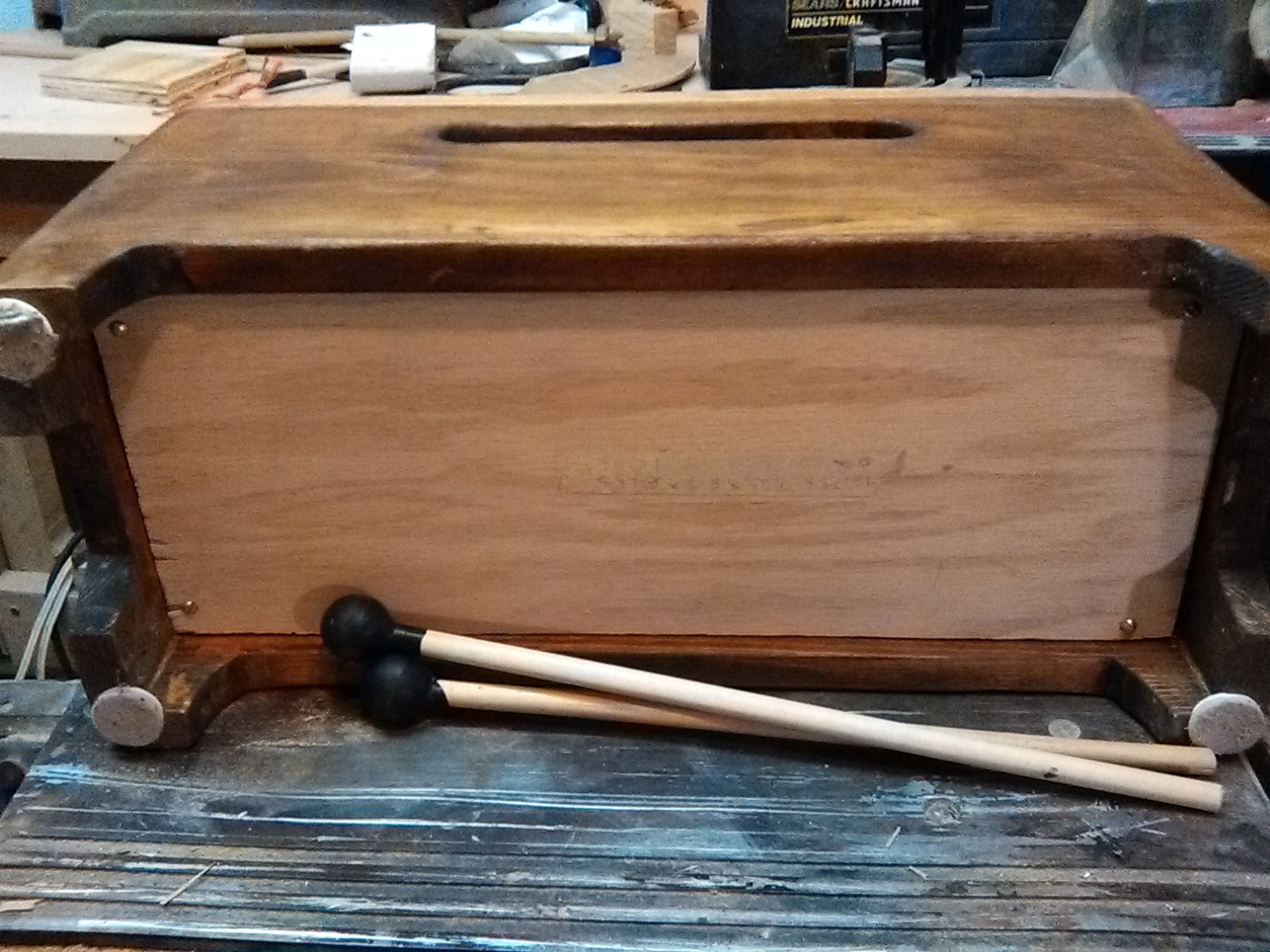 Tonge/Finger/Slit Drum