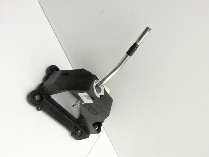 BMW F45 218d 14-18 2,0d 110KW Autom Schaltkulisse Schalthebel BMW F45 218d 14-18 21.09.2017 8687536 25118687536... Vorschau 2