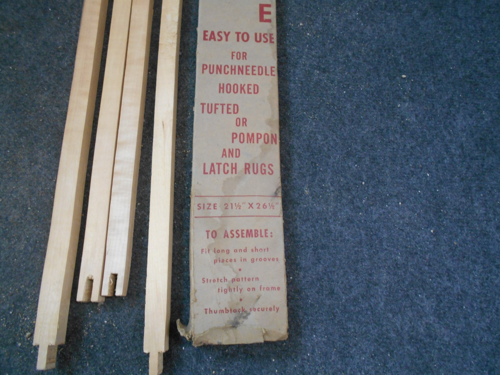 vintage Aunt Lydia's American Thread co. wood rug frame unused