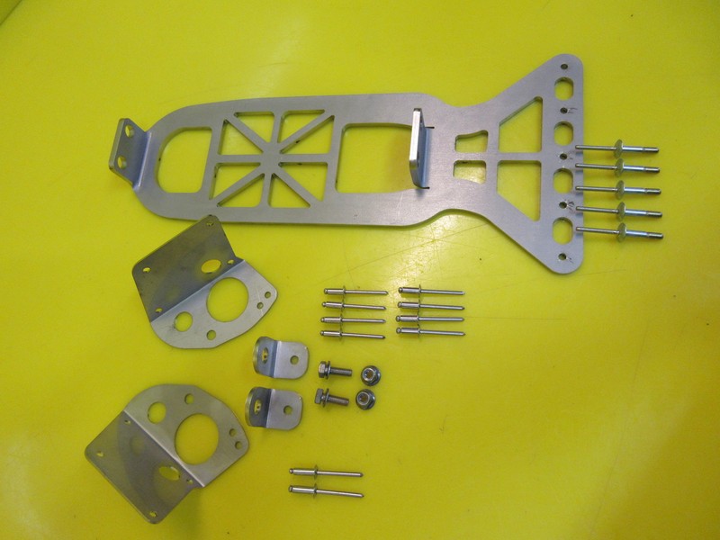 Snowmobile Parts Body Parts Automotive SKIDOO REV G4 850 UPPER & LOWER