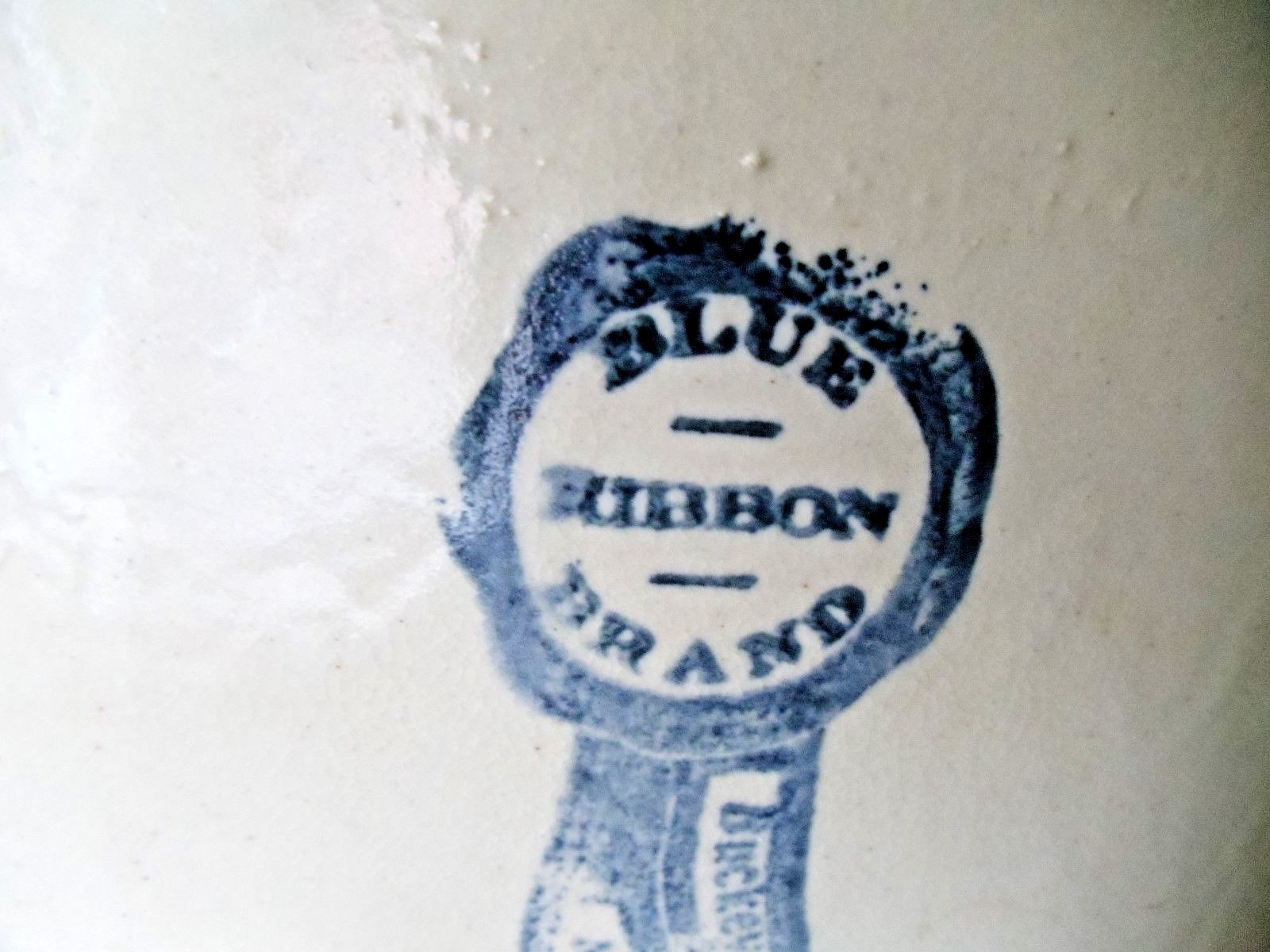 VINTAGE BLUE RIBBON BRAND 5 CROCK JUG - NO CHIPS OR CRACKS           0810-5