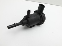 Mercedes CLA 250 C117 13-16 2,0i 125KW Magnetventil Mercedes CLA 250 C117 13-16 24.06.2014 A0014760532 gebraucht Vorschau 4