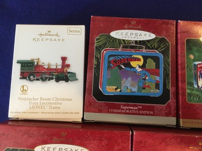 BIG LOT OF HALLMARK ORNAMENTS EXCELLENT IN BOX LUNCHBOX STAR TREK JOLLY ROGER