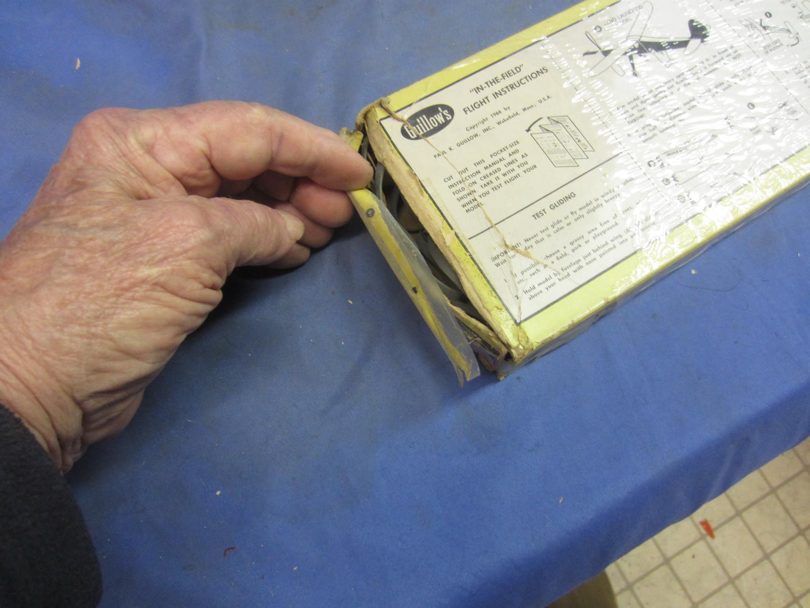 VINTAGE GUILLOW'S BUILD BY NUMBER, ARROW, 28