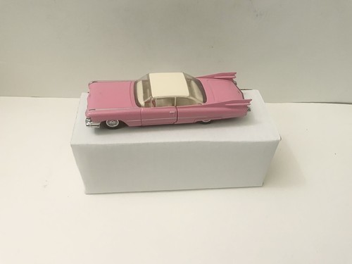1959 Cadillac Coupe DeVille ダイキャスト