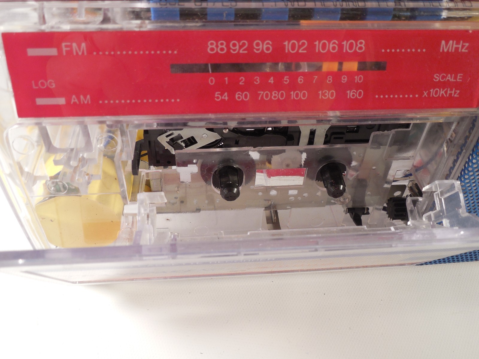 Vtg Lenoxx CT-78 Transparency Colorful See-Through AM/FM Radio Cassette Recorder