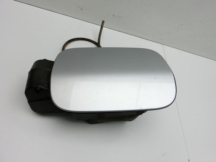 Skoda Superb 3T5 08-13 Tankdeckel Tankklappe LA7W Skoda Superb 3T5 08-13 21.01.2011 3T9010772R 3200101131000100... Bild 2