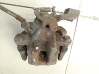 Toyota Auris ZW E150 10-12 5T Bremssattel Links Hinten Toyota Auris ZW E150 10-12 14.04.2011 4100-7203675 7203675... Vorschau 2