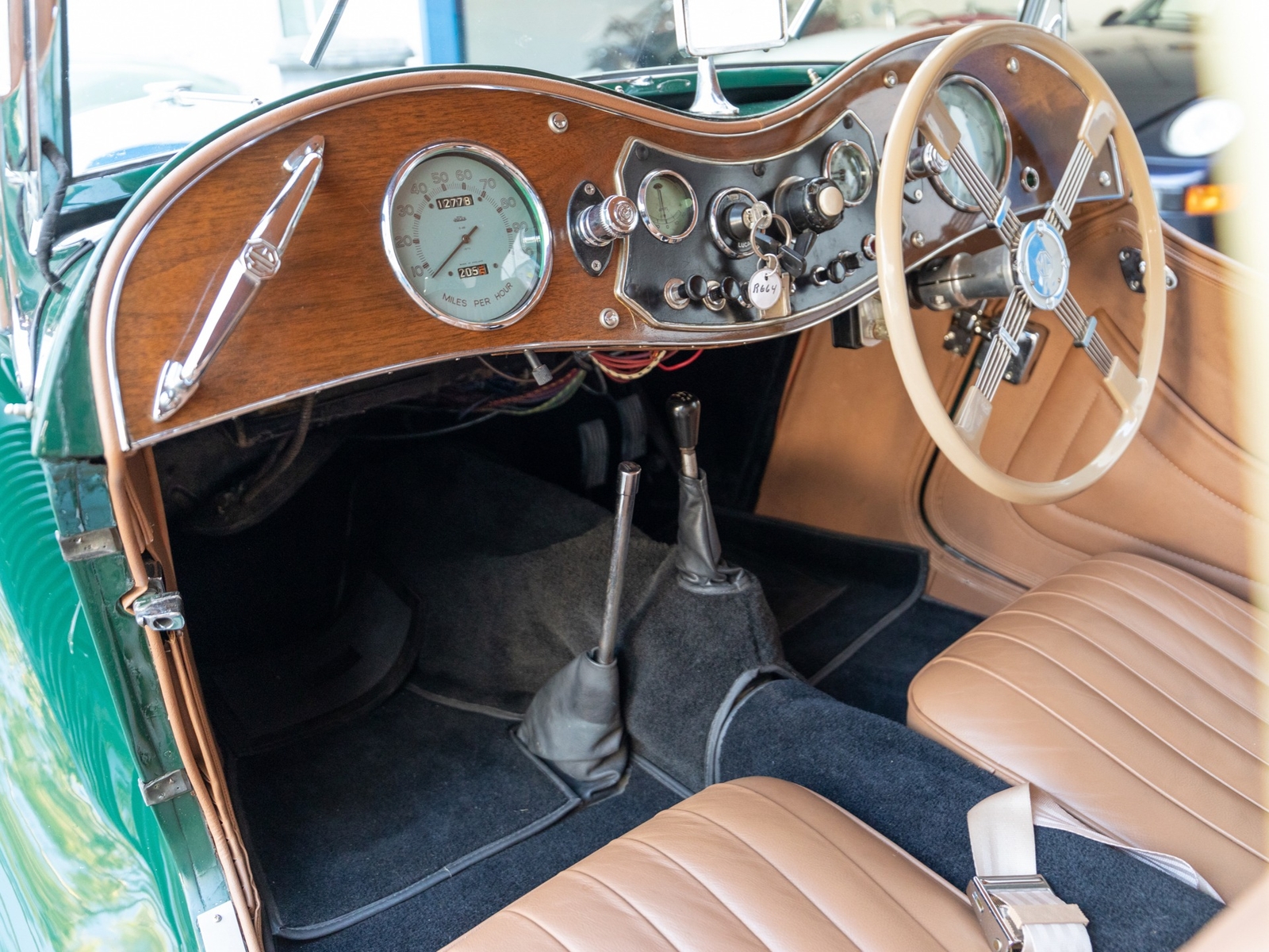 ::1949 MG TC Roadster 