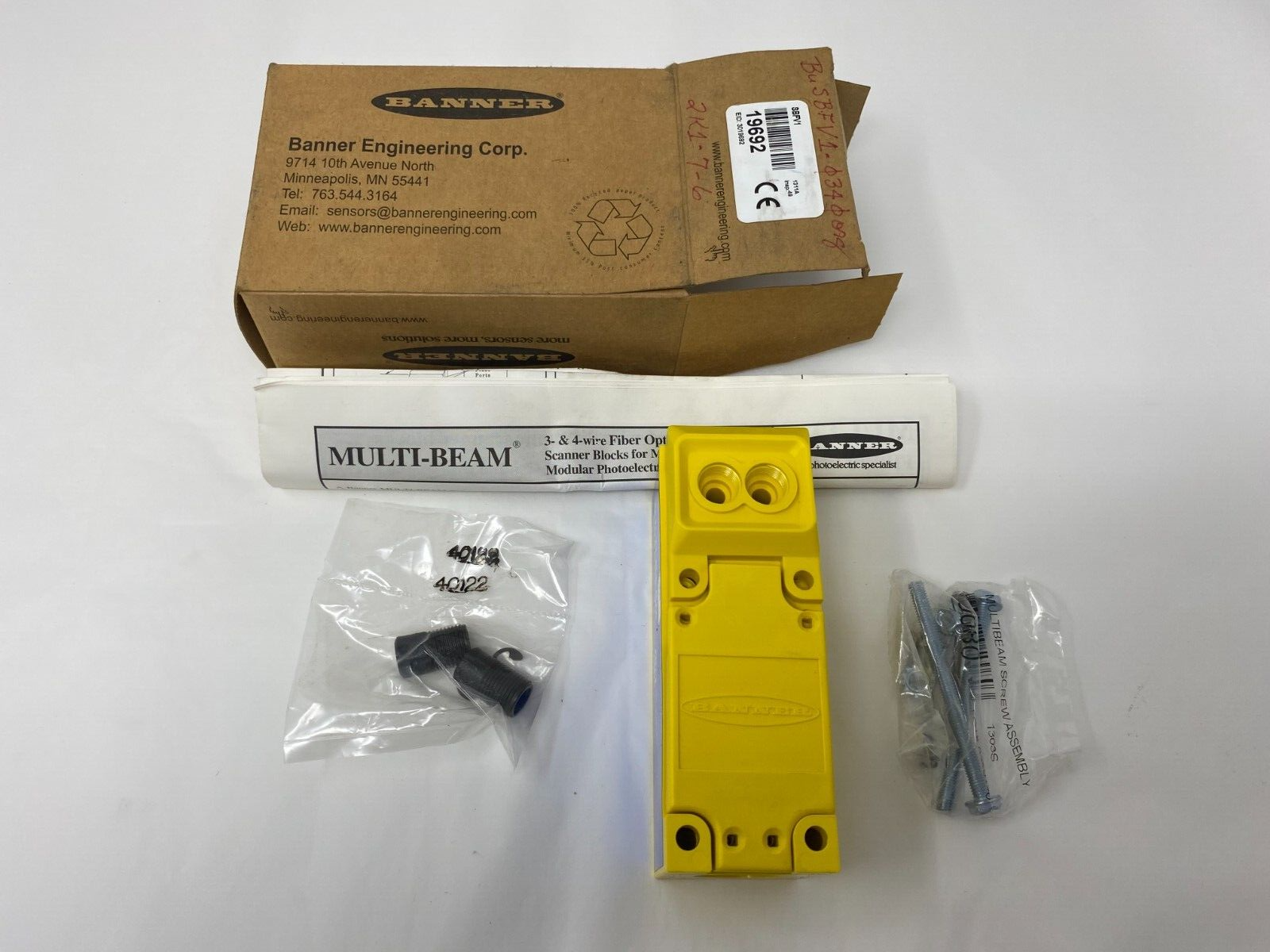 モニタ Banner Engineering SBFV1 19692 Multi-Beam Photoelectric Scanner