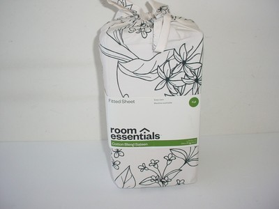 Room Essentials Fitted Sheet Full Floral