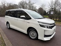 Toyota Voxy 1.8 HYBRID PETROL 7 SEATER Petrol/Electric Hybrid Automatic