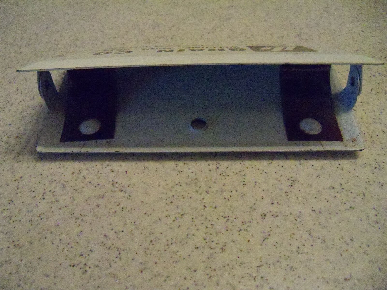 L H Grain Co.~Welcome, Minnesota~Magnetic Paper/Note Clip