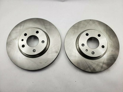 MKK。 Metallic Stretch Knit Cutout Halter Tank | Michael Kors [US]