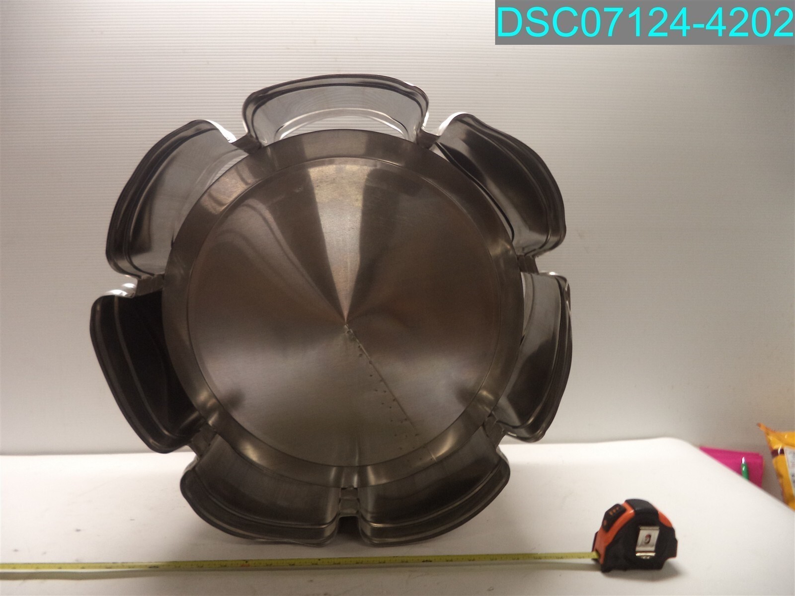 Damaged HART COOLEY 086096 14CU Type B-Gas Vent 699663005066