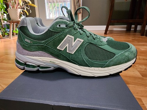 Size 11 - New Balance 2002R Jade Silver Metallic | eBay