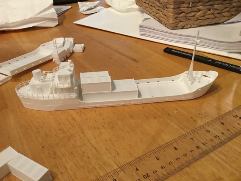 N SCALE  WATERLINE CONTAINER SHIP  BOAT  3d
