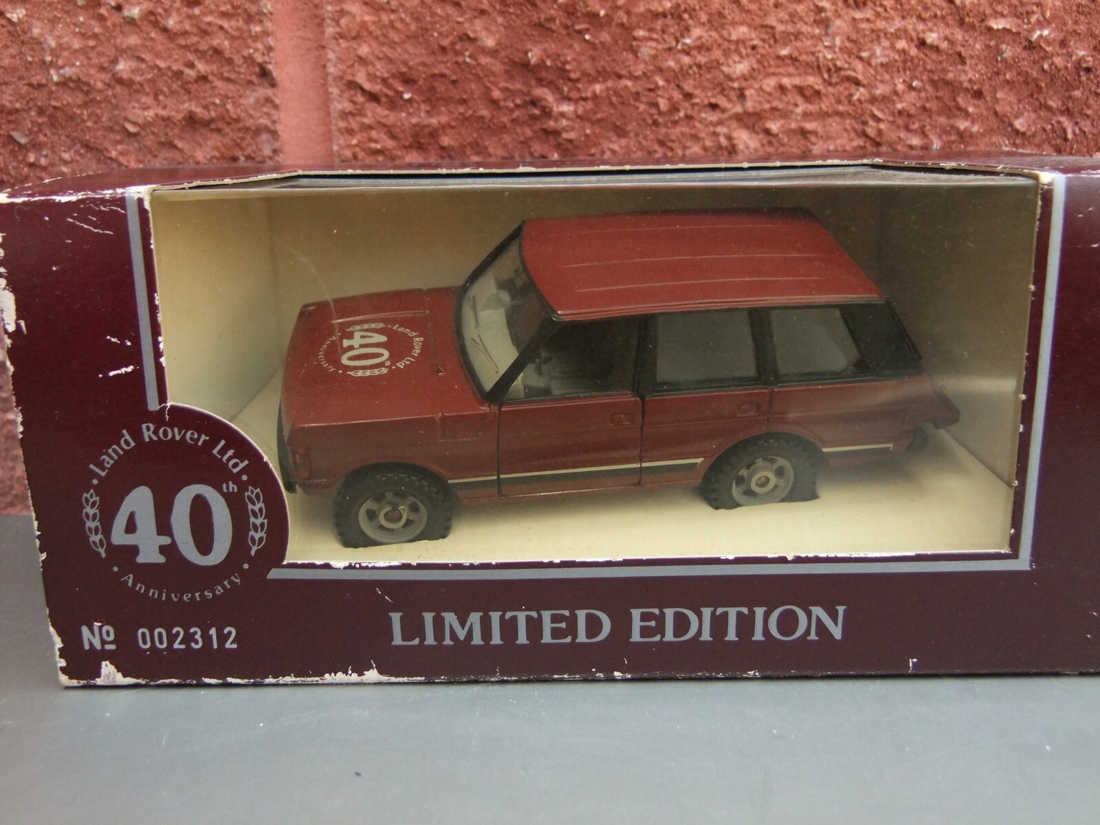 CORGI Collection　RANGE ROVER & CARAVAN Corgi 59101; Car & Caravan Set; Range Rover Classic 68045