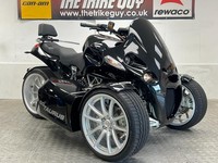 2016 GG TAURUS TRIKE only 1300 Miles 
