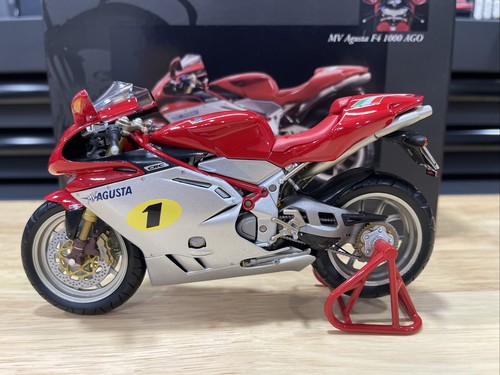 Minichamps Mv Agusta F4 1000 Ago 1/12 Scale Silver/red 122121720