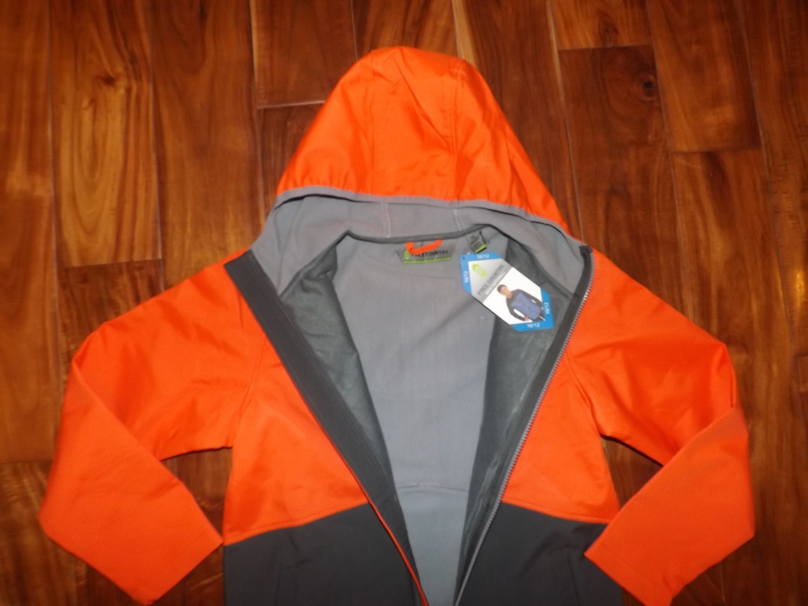 NWT Boys FREE COUNTRY Team Orange Light Weight Softshell Jacket Size 10/12