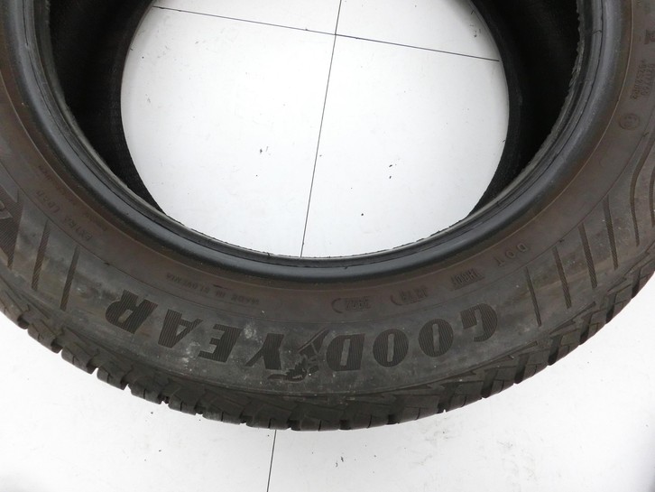 Kia Ceed JD 12-15 2 x Reifen Ganzjahresreifen Goodyear 205/55R16 94 H Kia Ceed JD 12-15 03.05.2013 gebraucht Bild 5