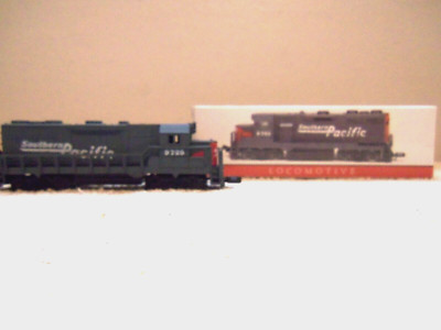 Vintage 1999 ''Southern Pacific High-Speed Locomotive (#418)'' w/Original Box