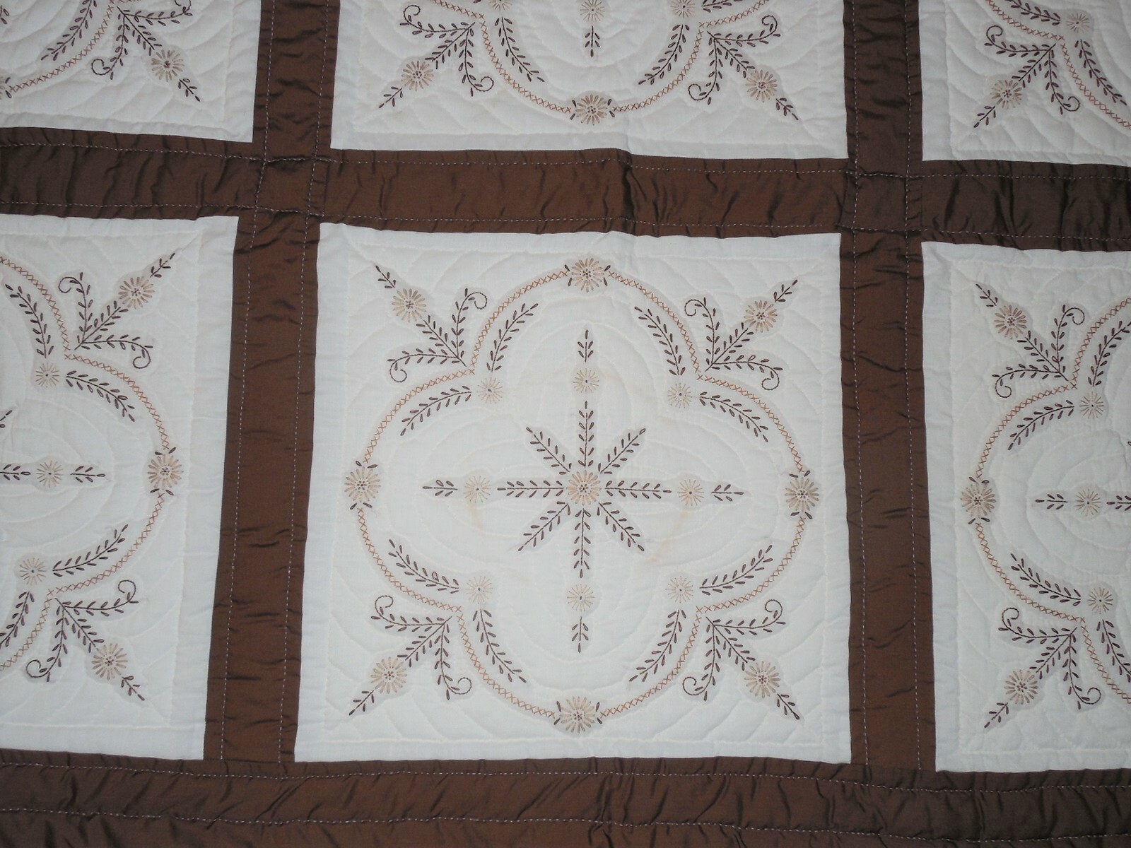 Brown & White Handmade Quilt w/ Detailed Hand Embroidery - Exceptional Nice!