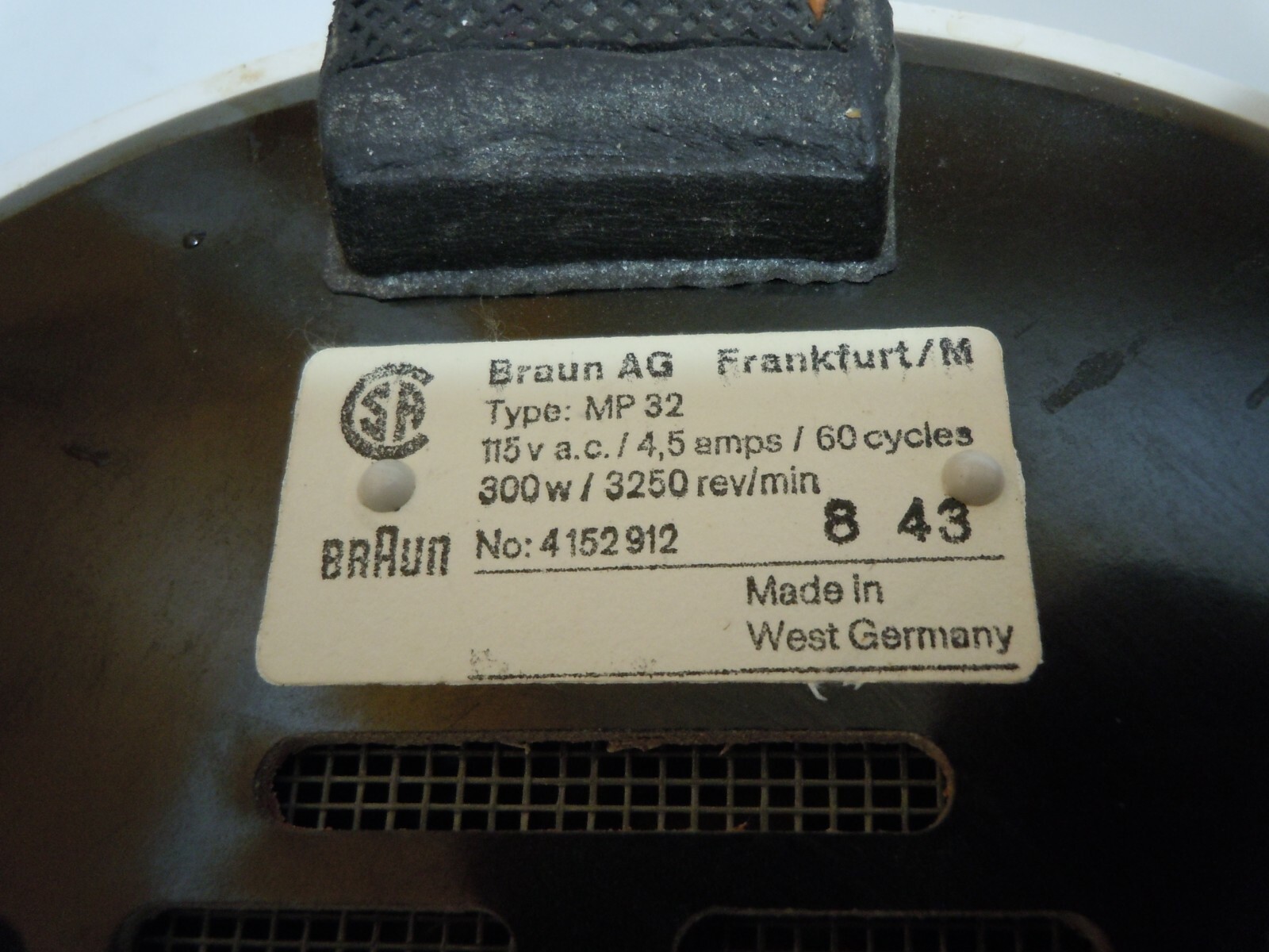 BRAUN MP32 MULTIPRESS JUICE EXTRACTOR JUICER with SPOUT 300W GERMANY CENTRIFUGAL