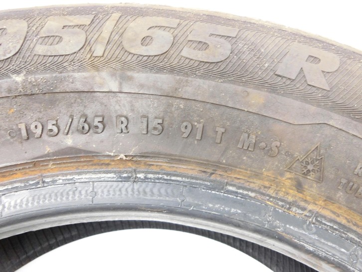 Ford Focus III 14-18 2x Reifen Winterreifen Semperit 195/65R15 91T 7.3-7.5mm  - Bild 6