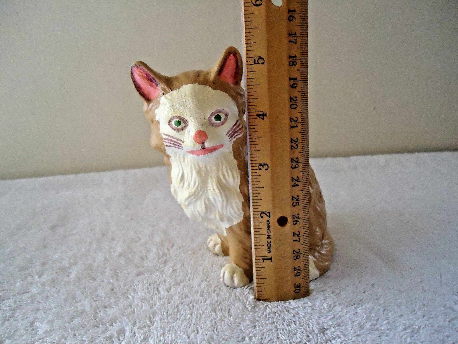 Vintage Made In 1974 Chalkware ? Hand Painted Cat 